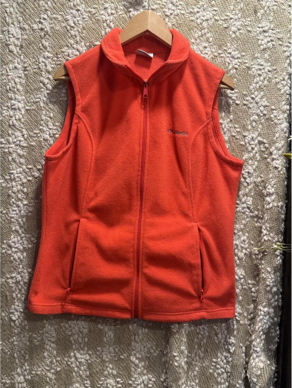 Columbia Women's Sweater Vest – Size Large